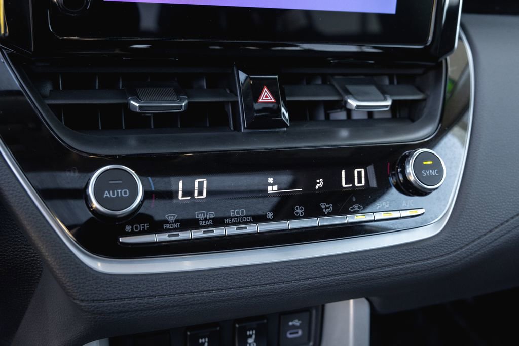 Certified 2024 Toyota Corolla Cross XLE w/ Convenience Package image 23