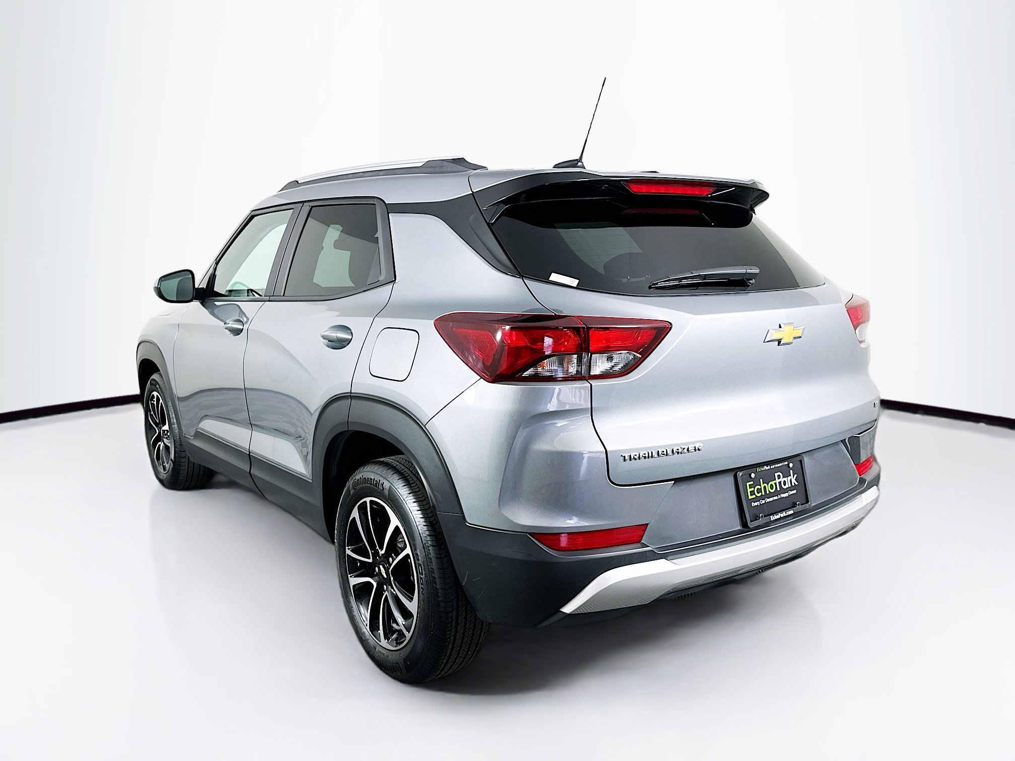 Used 2025 Chevrolet TrailBlazer LT image 5