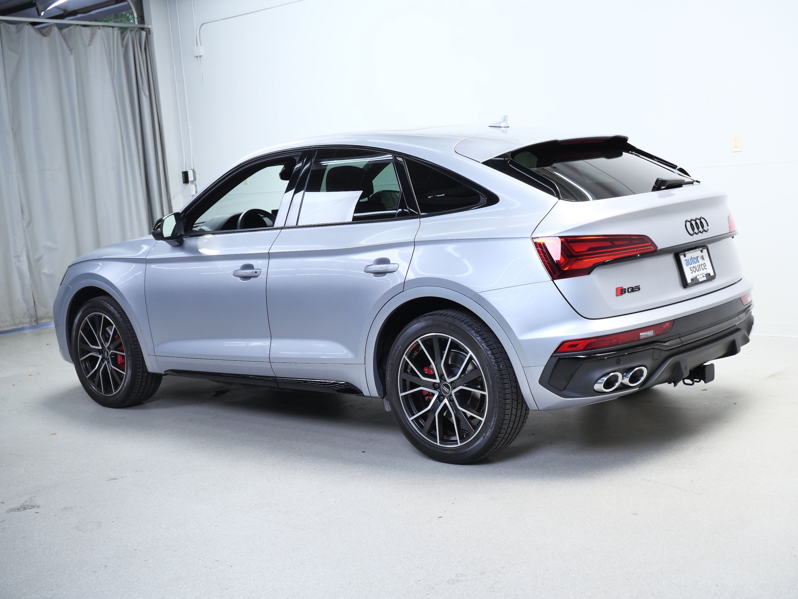 Used 2023 Audi SQ5 Premium Plus w/ Premium Plus Package AWD/4WD image 11