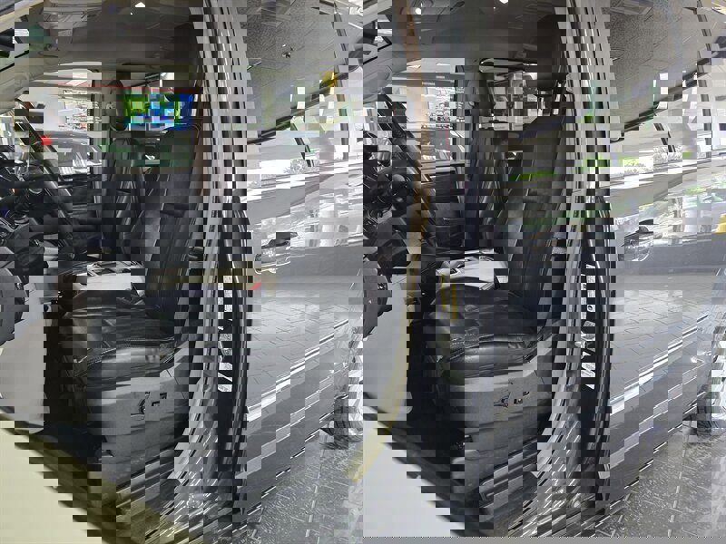 Used 2012 Chrysler Town & Country Touring w/ Entertainment Group #1 image 9