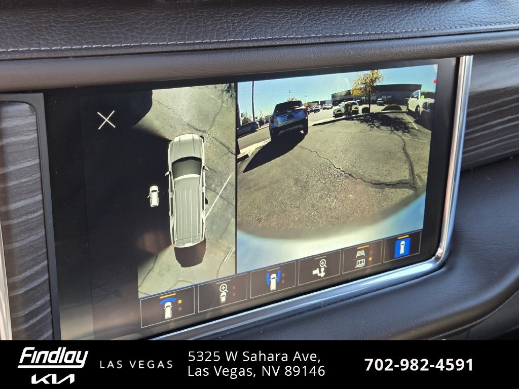 Used 2023 GMC Yukon Denali AWD/4WD image 28