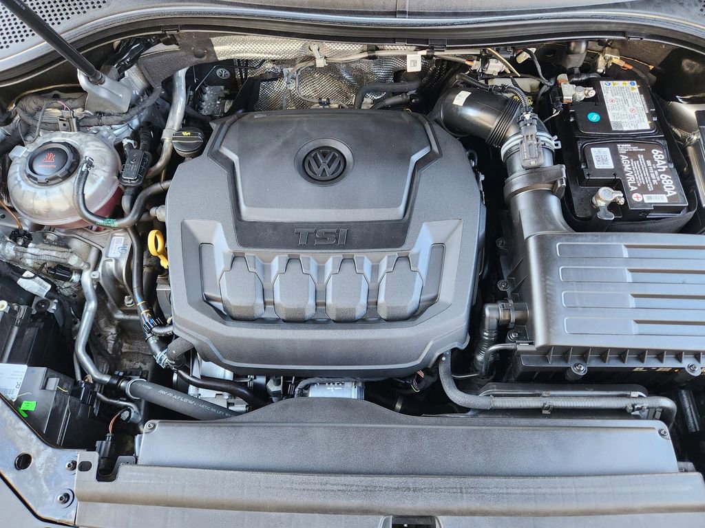 Certified 2023 Volkswagen Tiguan SE image 16