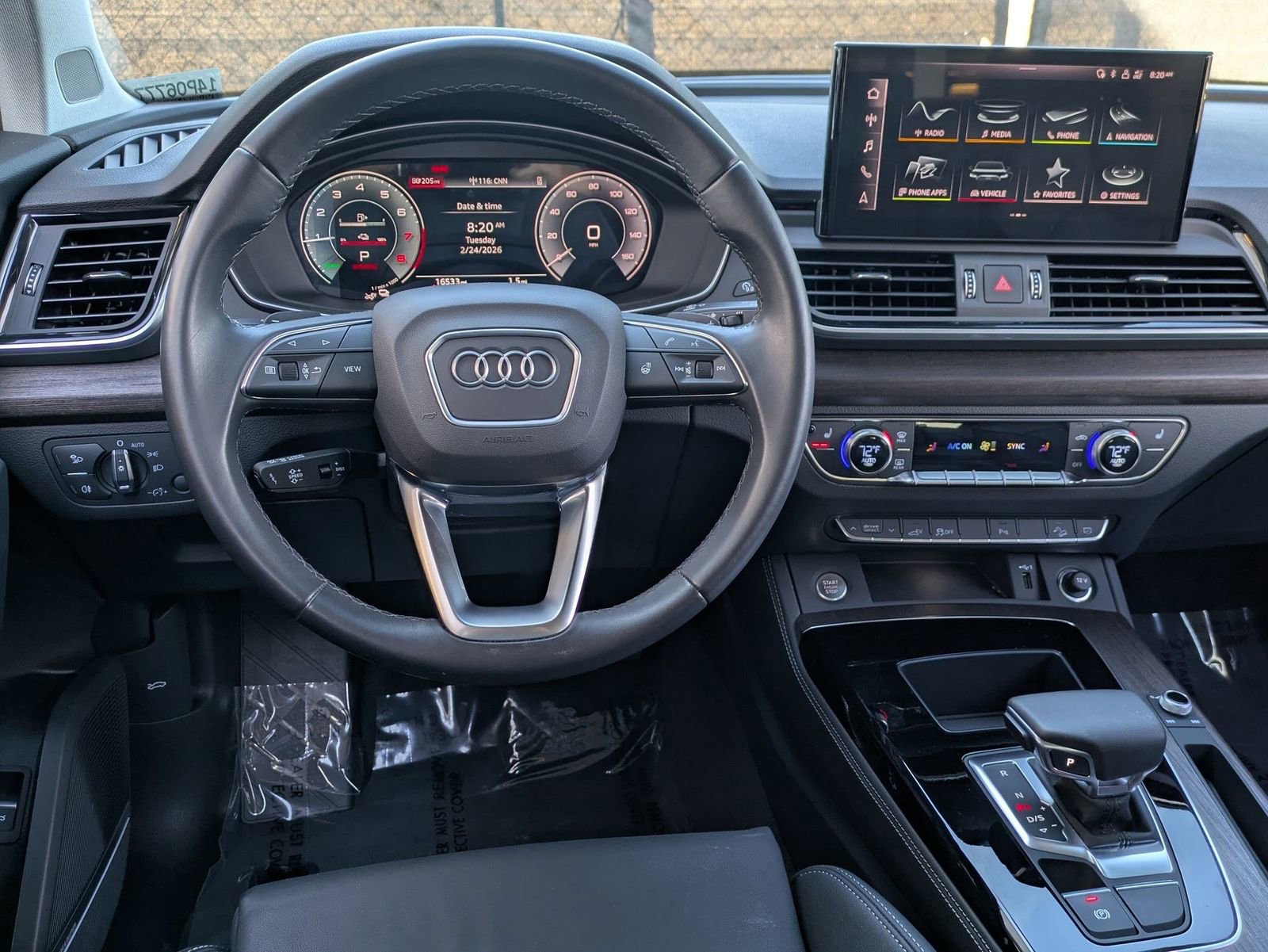 Used 2024 Audi Q5 e Premium Plus w/ Premium Plus Package image 8