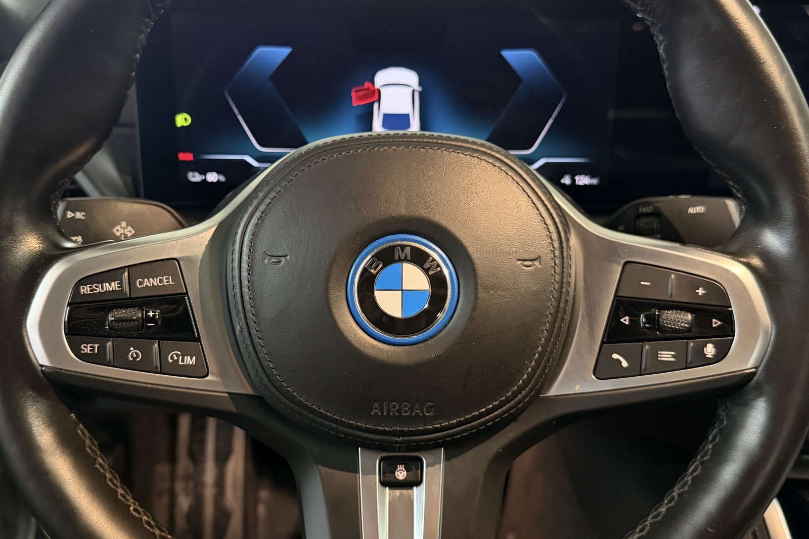 Used 2023 BMW i4 eDrive40 w/ M Sport Package RWD image 11