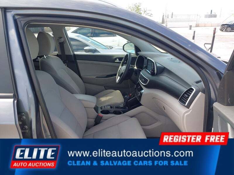 Used 2021 Hyundai Tucson Value FWD image 10