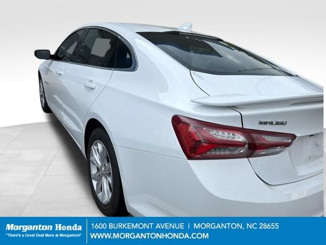 Used 2022 Chevrolet Malibu LT w/ Leather Package FWD image 4