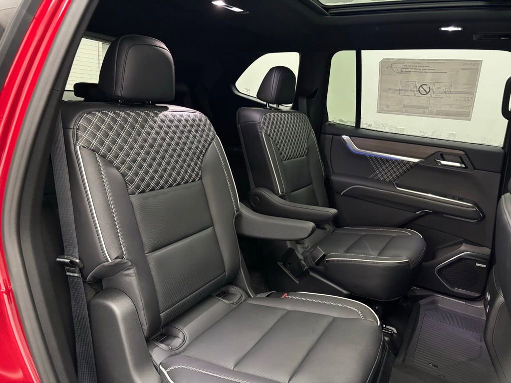 New 2026 GMC Acadia Denali w/ Super Cruise Package image 42