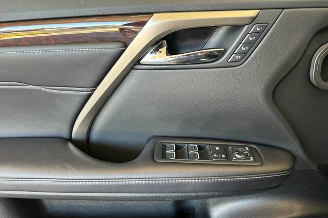 Used 2016 Lexus RX 350 AWD w/ Premium Package image 11