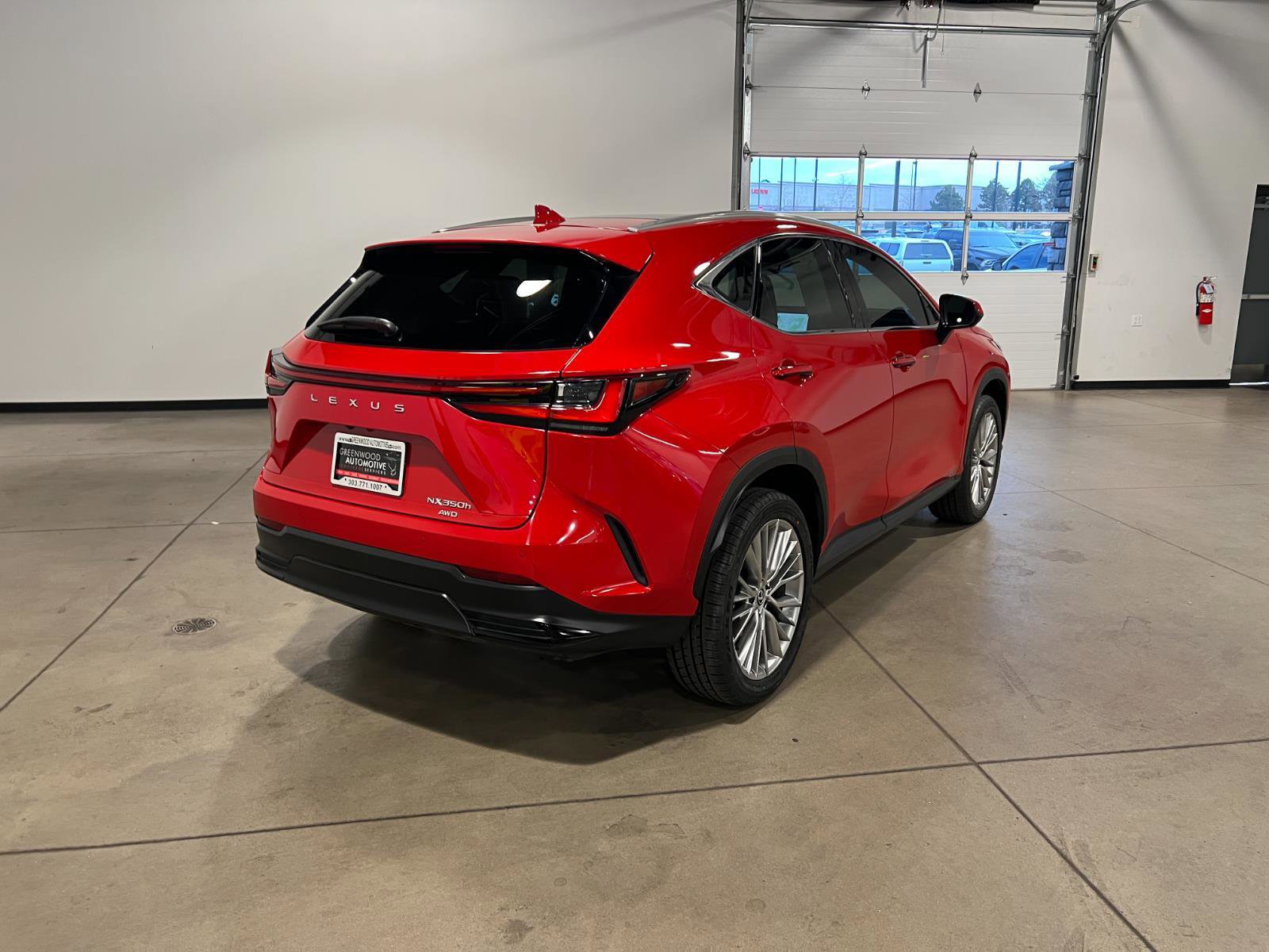 Used 2025 Lexus NX 300h NX 350h Luxury image 3