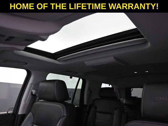 Used 2020 GMC Yukon Denali w/ Denali Ultimate Package image 38