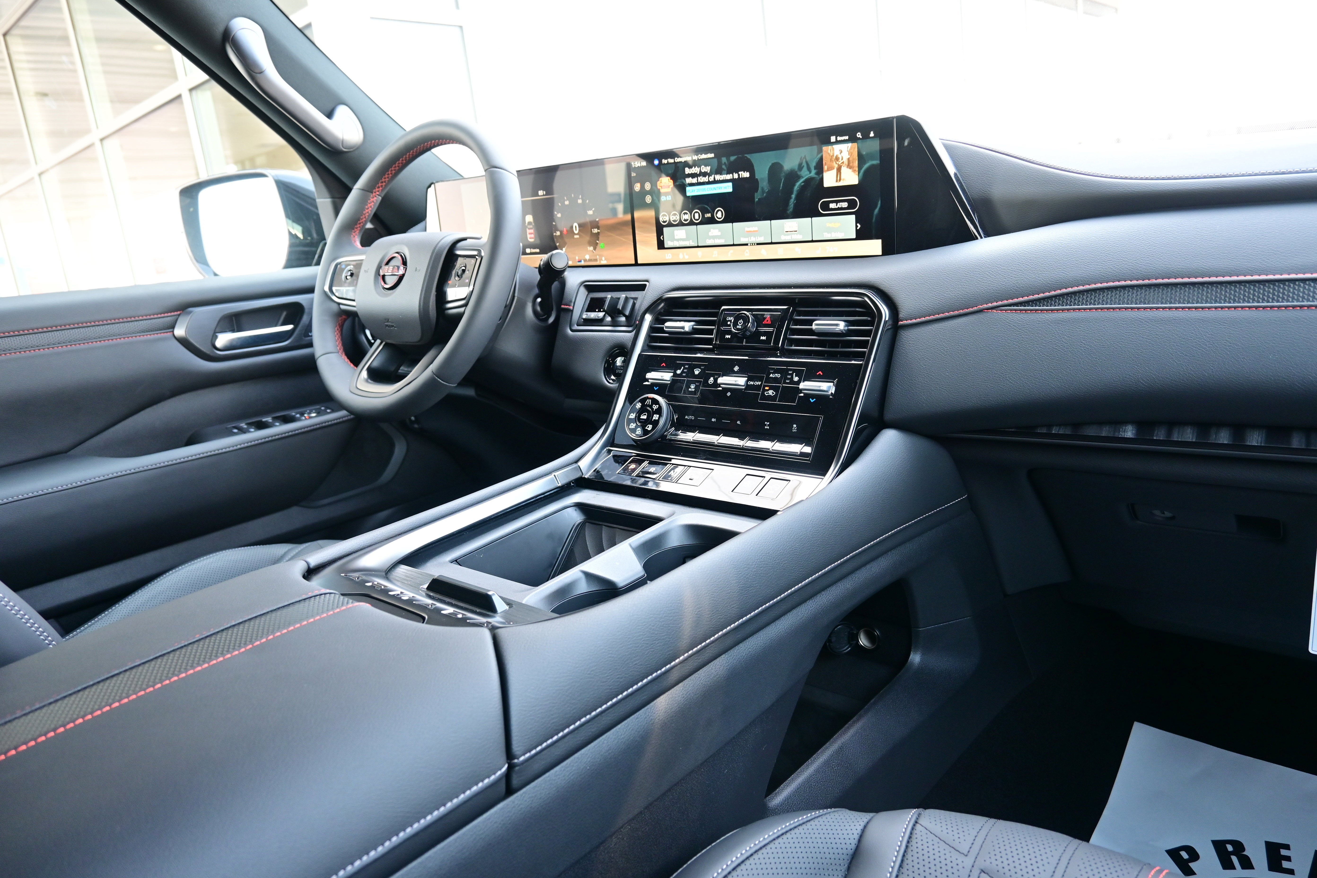 New 2025 Nissan Armada PRO-4X AWD/4WD image 26
