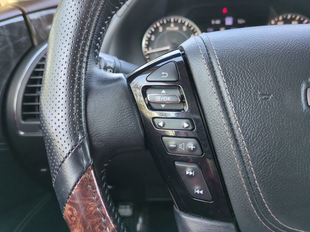 Used 2023 Nissan Armada Platinum w/ Captain's Chairs Package image 26