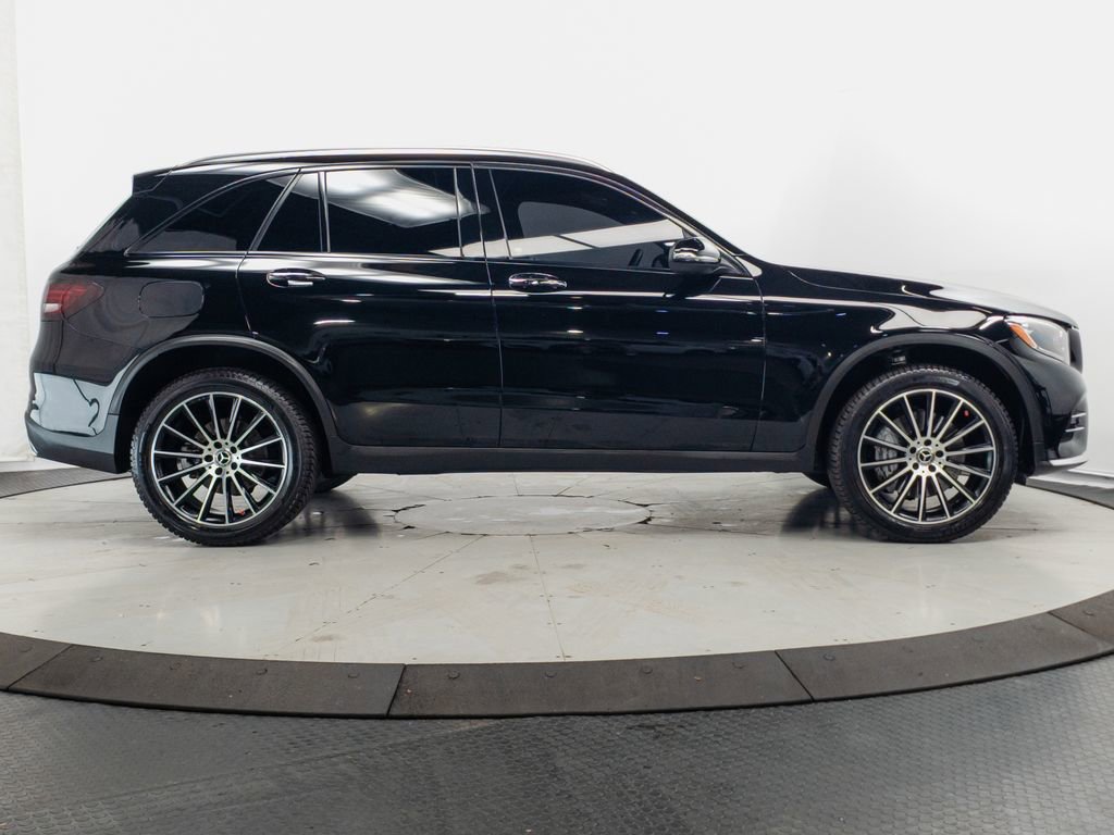 Certified 2017 Mercedes-Benz GLC 43 AMG 4MATIC image 30
