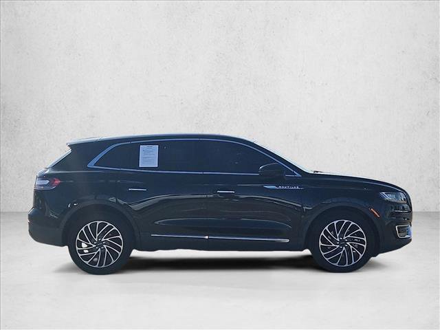 Used 2019 Lincoln Nautilus Reserve image 4