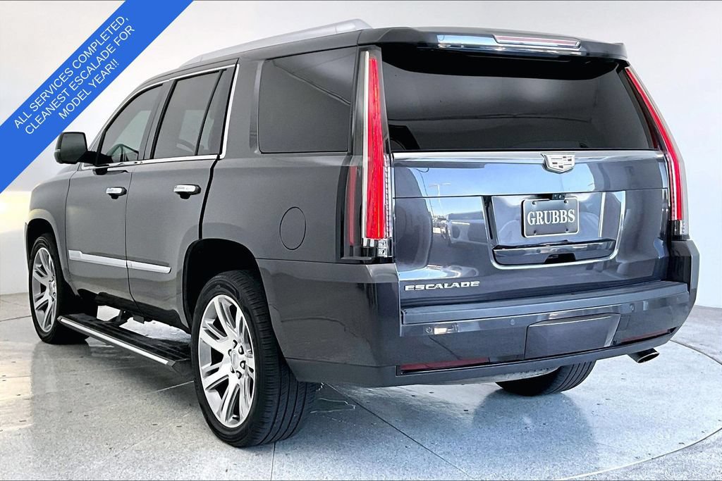 Used 2017 Cadillac Escalade Premium Luxury AWD/4WD image 14