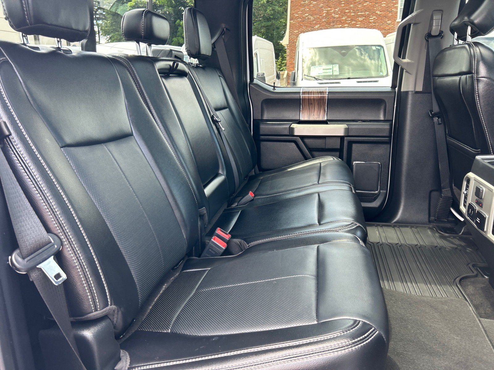 Used 2020 Ford F150 Lariat w/ Equipment Group 502A Luxury AWD/4WD image 22