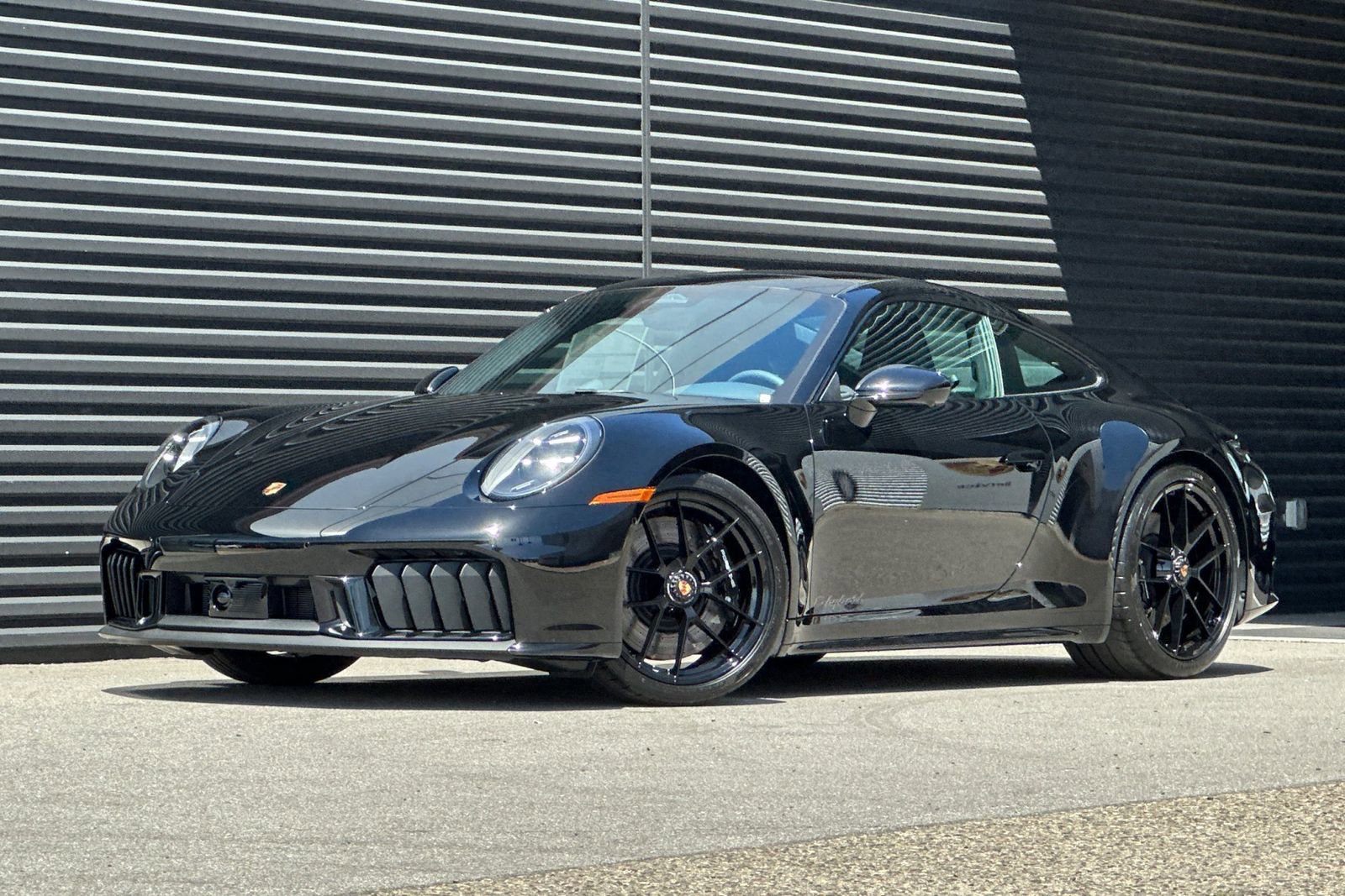 New 2026 Porsche 911 Carrera GTS RWD image 1