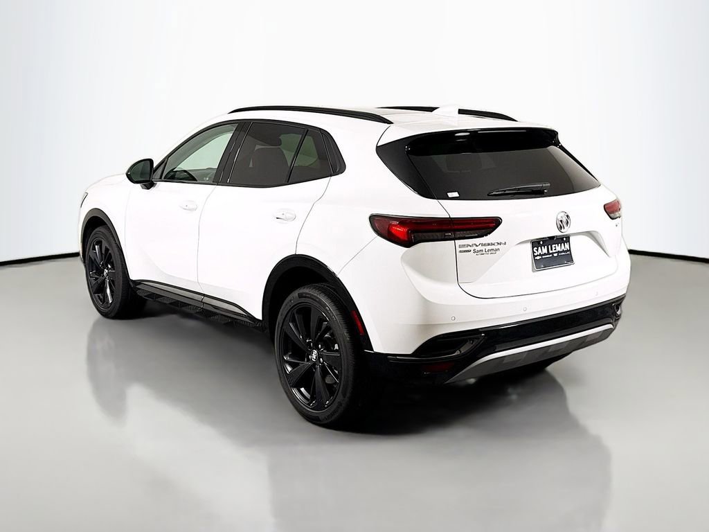 Used 2023 Buick Envision Essence w/ Sport Touring Package image 5