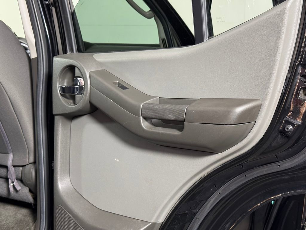 Used 2010 Nissan Xterra S image 27