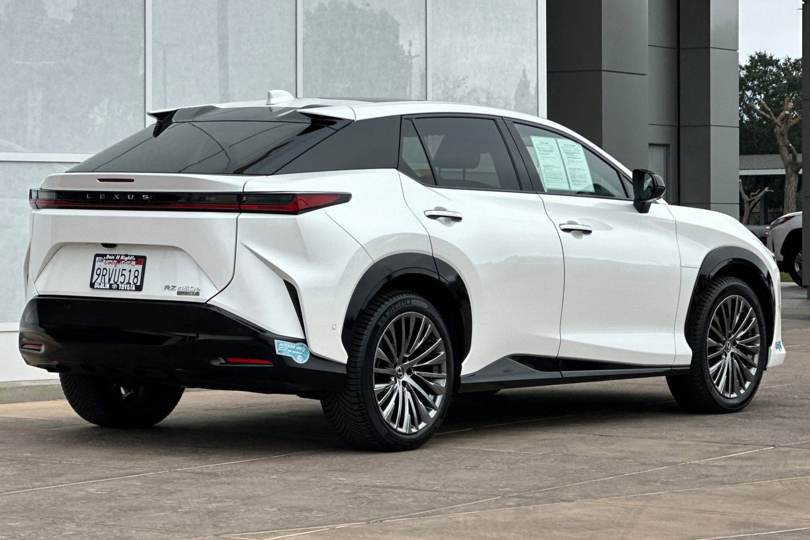 Used 2023 Lexus RZ 450e Premium image 4