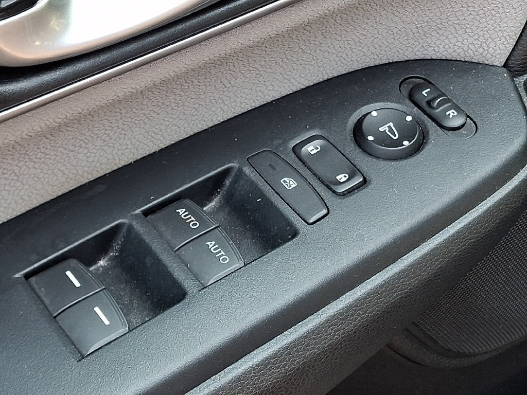 Used 2018 Honda CR-V EX image 26
