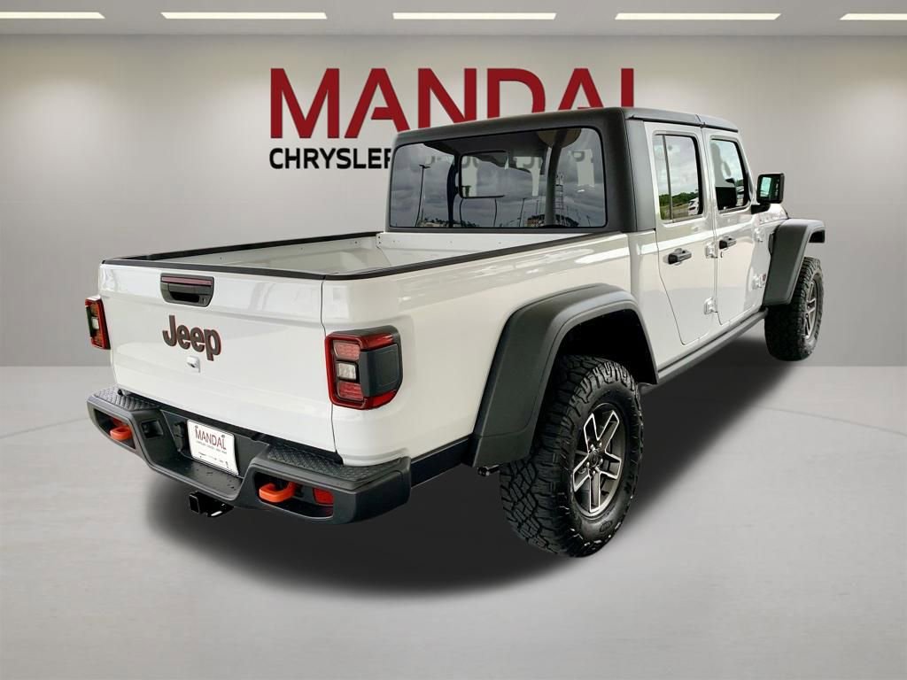Used 2025 Jeep Gladiator Mojave AWD/4WD image 7