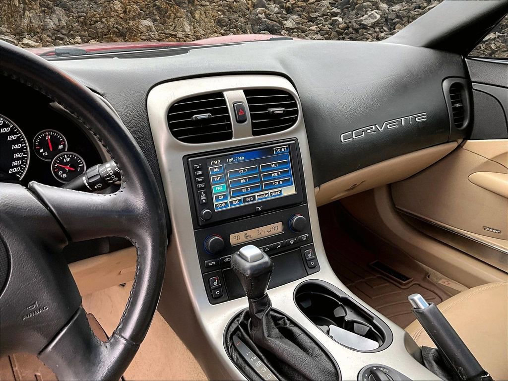 Used 2005 Chevrolet Corvette Coupe w/ Preferred Equipment Group image 6