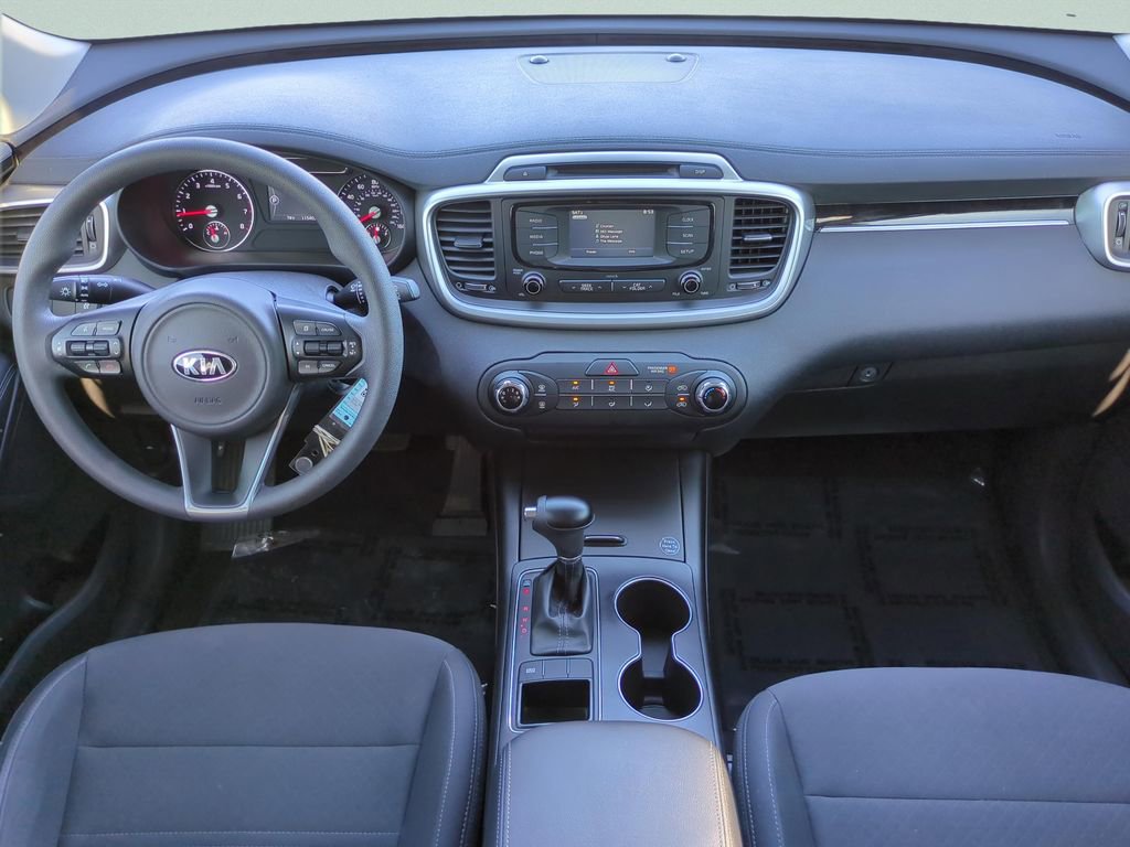 Used 2018 Kia Sorento L FWD image 15