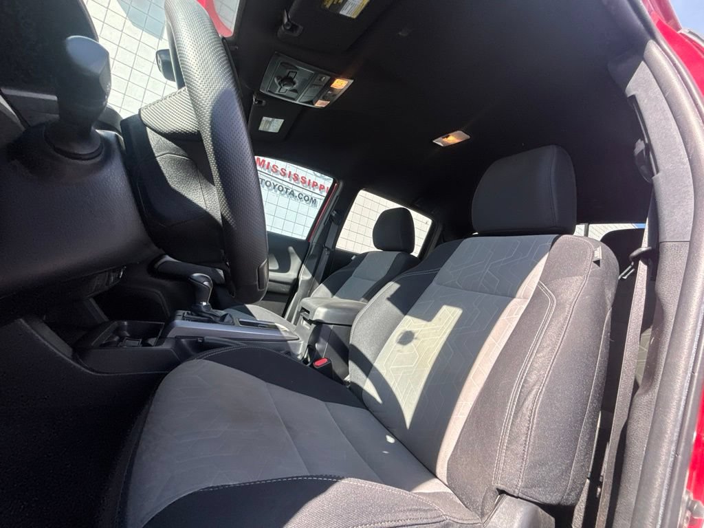 Used 2023 Toyota Tacoma TRD Off-Road AWD/4WD image 10