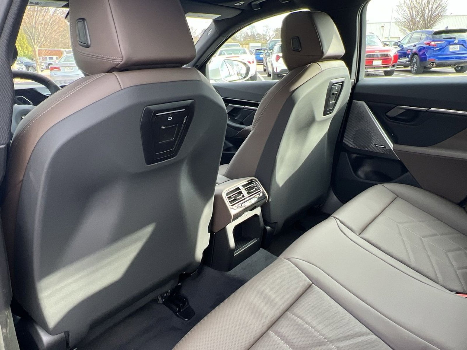 Certified 2025 BMW 530i xDrive w/ Premium Package image 22