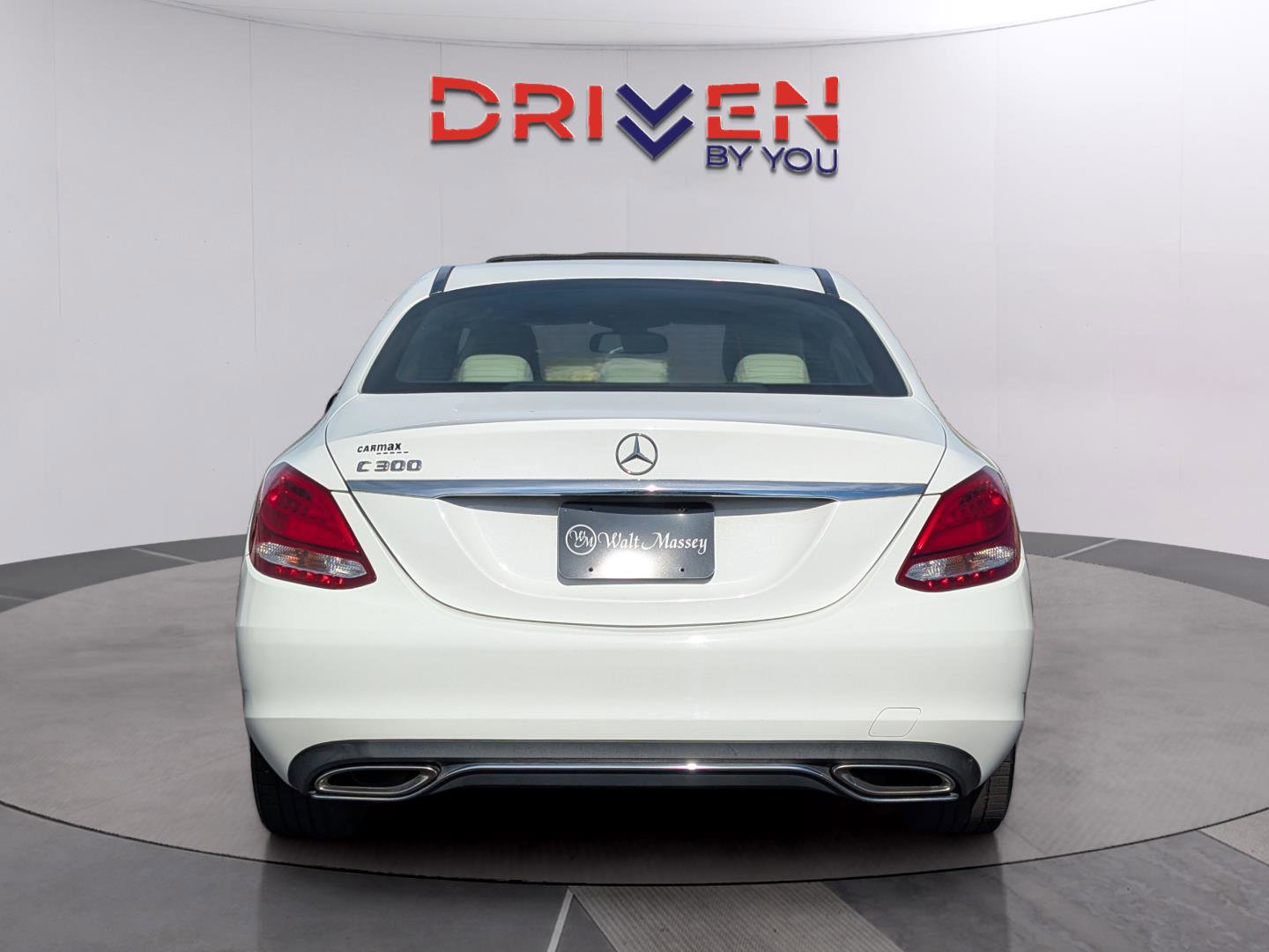 Used 2018 Mercedes-Benz C 300 Sedan image 4