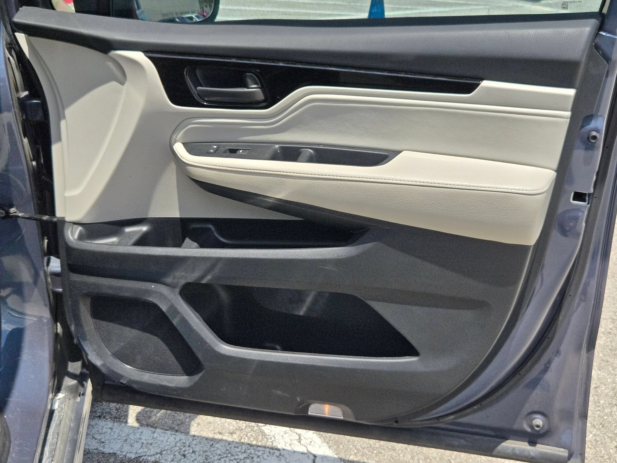 Used 2025 Honda Odyssey Touring image 27