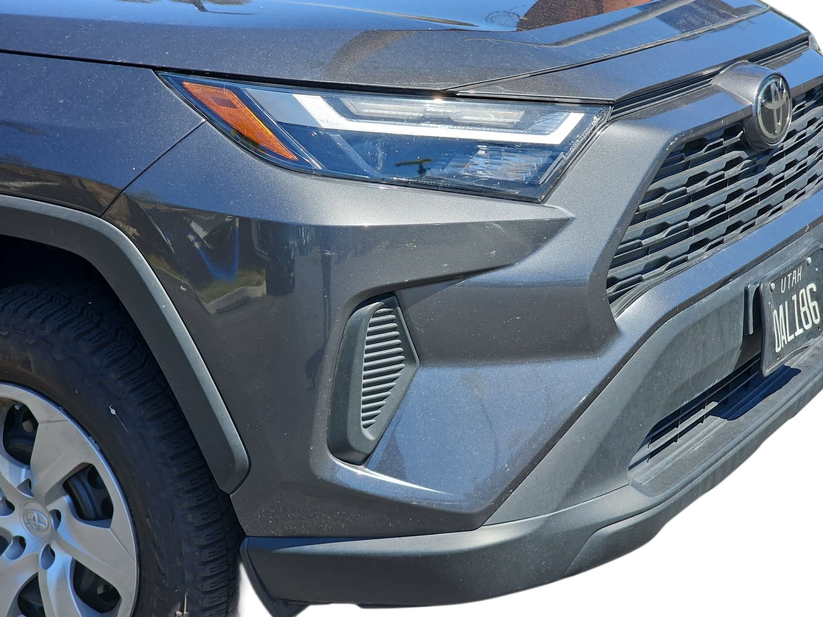 Used 2023 Toyota RAV4 LE AWD/4WD image 9