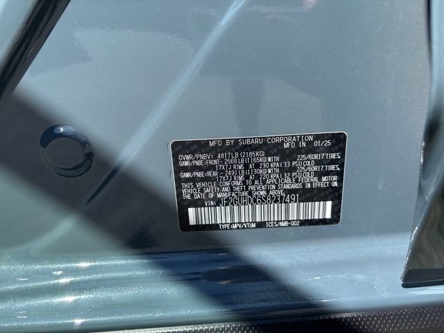 Used 2025 Subaru Crosstrek 2.5i Premium AWD/4WD image 25