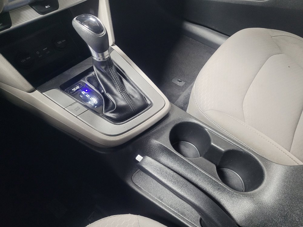 Used 2019 Hyundai Elantra SEL image 26