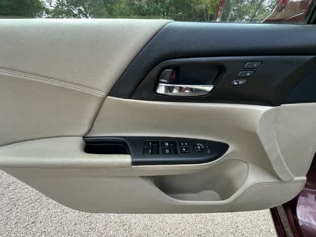 Used 2013 Honda Accord EX-L image 16