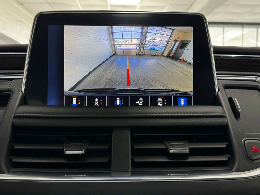Used 2022 Chevrolet Tahoe High Country AWD/4WD image 18