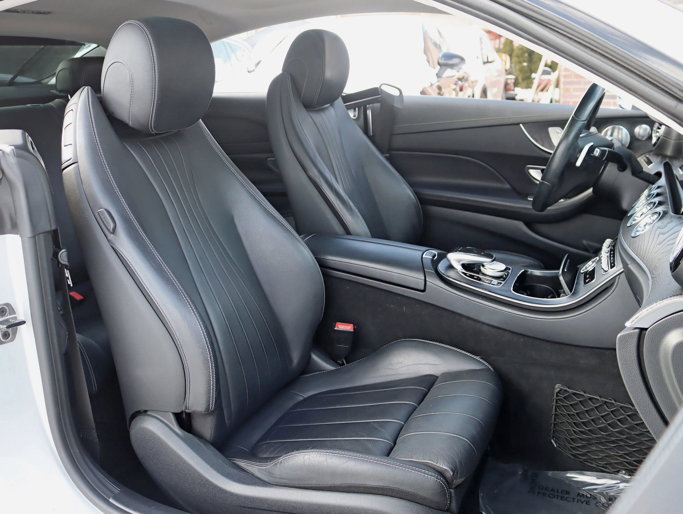 Used 2018 Mercedes-Benz E 400 4MATIC Coupe image 31