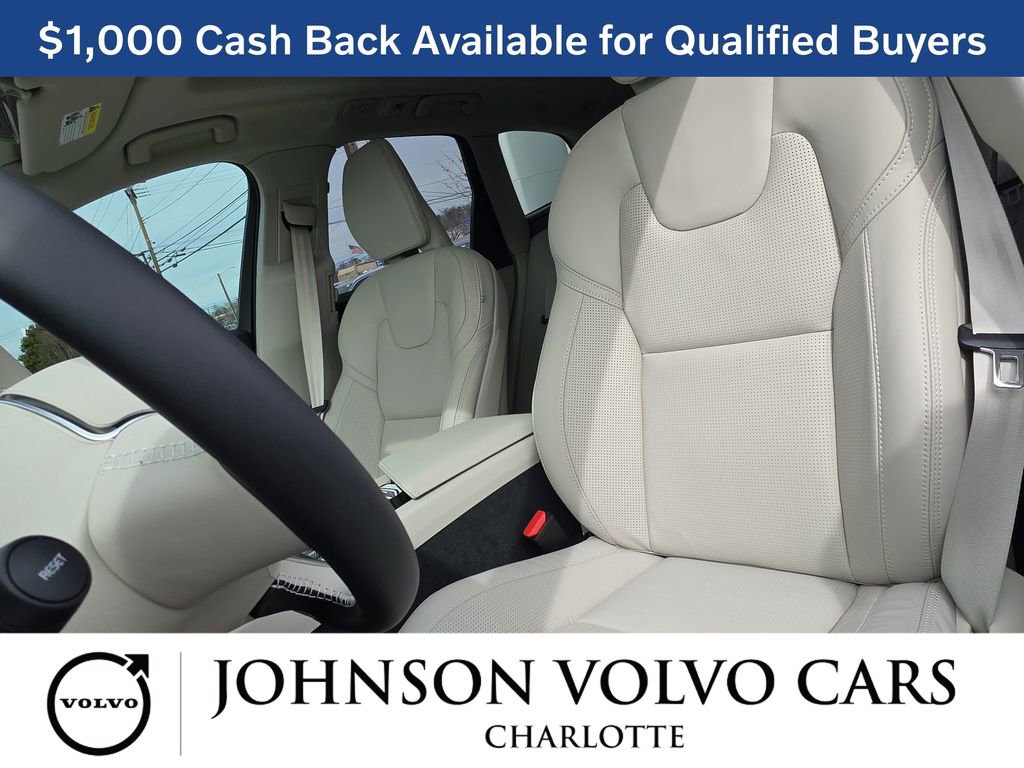 New 2026 Volvo XC60 T8 Ultra w/ Protection Package Premier image 15