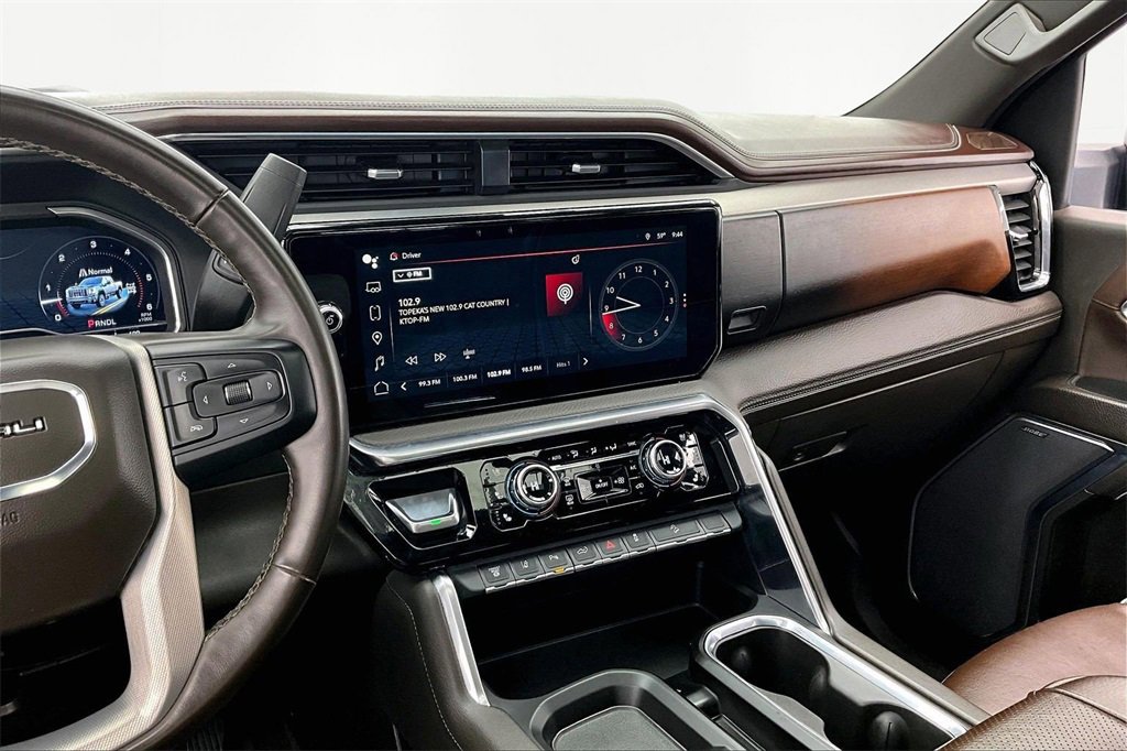 Used 2024 GMC Sierra 2500 Denali w/ Technology Package image 6