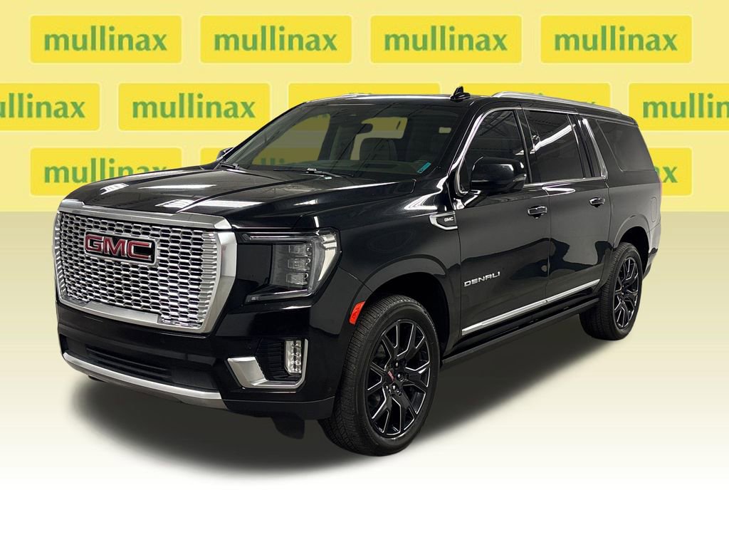 Used 2023 GMC Yukon XL Denali w/ Denali Reserve Package AWD/4WD image 8
