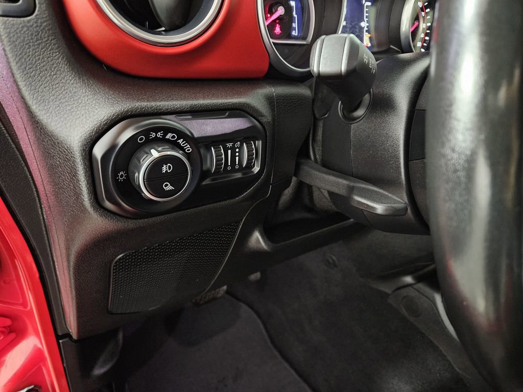 Used 2020 Jeep Gladiator Rubicon w/ LED Lighting Group AWD/4WD image 24