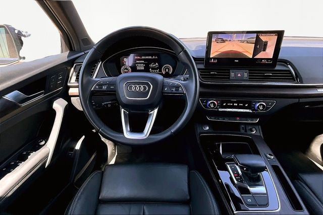 Used 2023 Audi Q5 2.0T Premium Plus w/ Premium Plus Package AWD/4WD image 5