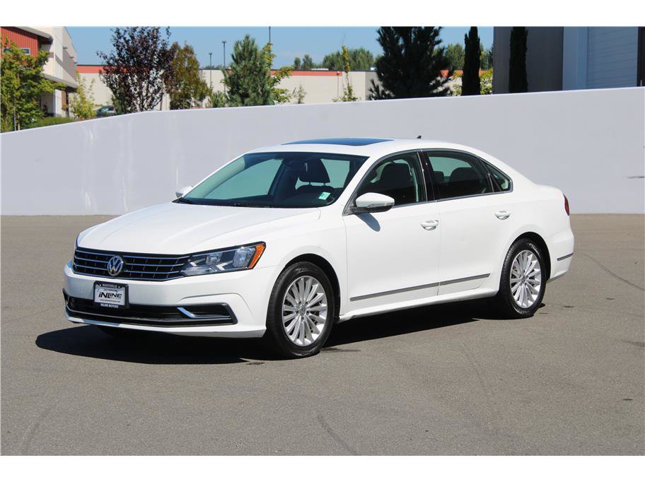 Used 2017 Volkswagen Passat 1.8T SE