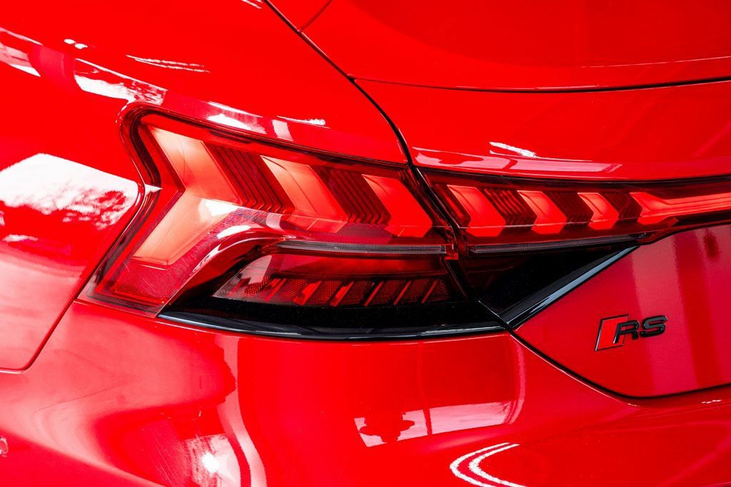 Used 2024 Audi RS e-tron GT w/ Carbon Performance Package image 22