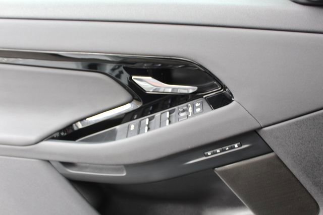 Used 2025 Land Rover Range Rover Evoque S image 21