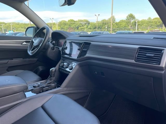 Used 2021 Volkswagen Atlas SEL AWD/4WD image 32