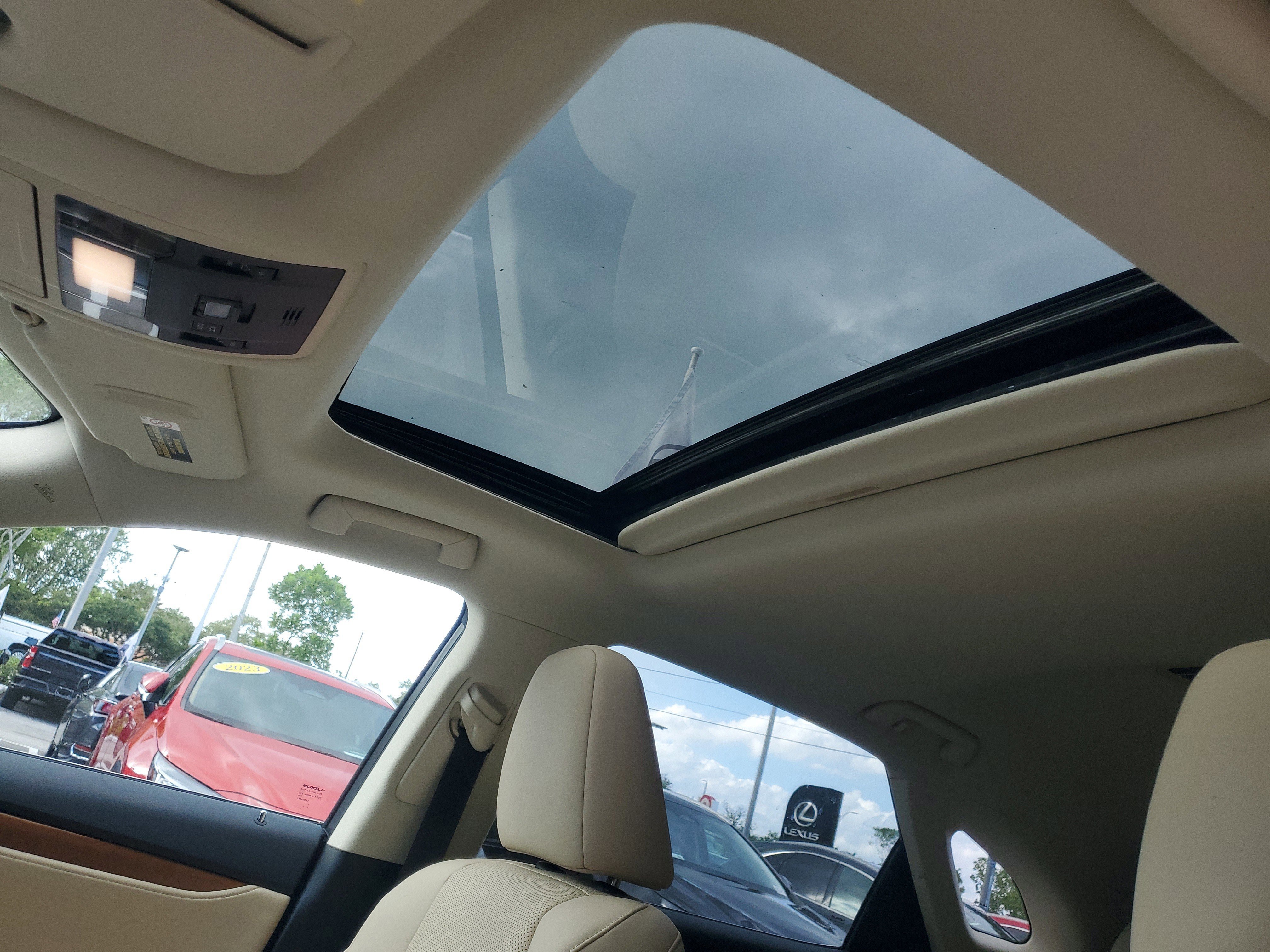 Certified 2022 Lexus RX 350 FWD w/ Premium Package image 19