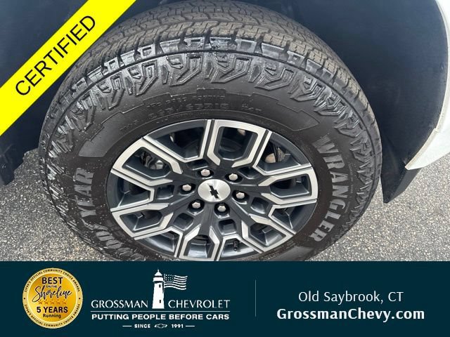 Used 2026 Chevrolet Colorado Z71 w/ Technology Package AWD/4WD image 27