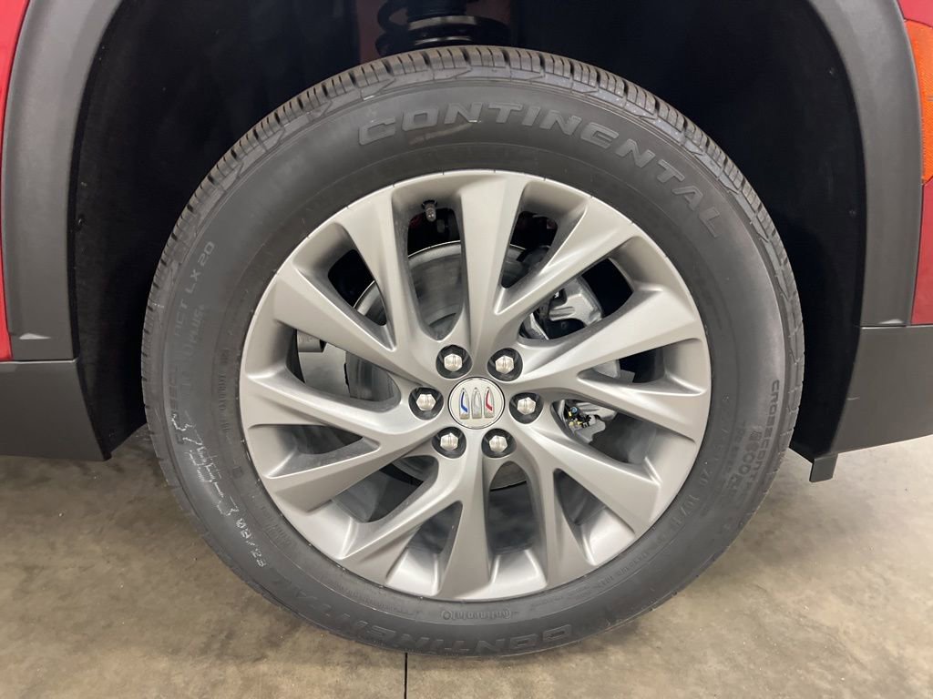 New 2026 Buick Enclave Preferred w/ LPO, Floor Liner Package AWD/4WD image 20
